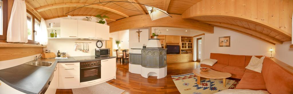 Apartments Rezia Ortisei Room photo